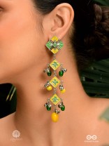 PETAL POP - TRIPLE-TIERED ENAMELLED EARRING