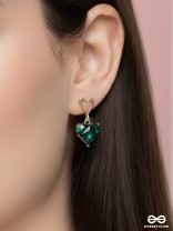 HEARTLET – DAINTY GREEN GEM HEART DROPS
