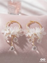 SOFTFLARE BLOOM – AIRY PETAL DANGLERS