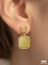 CITRUS POP – TRENDY YELLOW DANGLER