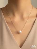 SOULPEARL – MINIMAL PEARL PENDANT NECKLACE