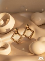 The modern girl’s intriguing artistic ear-jackets