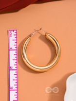 A Fashionista’s Dream - Glittering gold loops