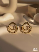 The Golden Intertwined Circles - Casual Daily-wear Studs
