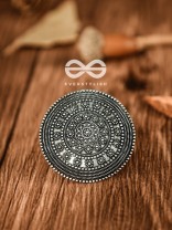 The Shield Of Flowers - Oxidised Boho Ring