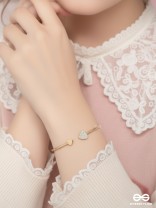 Golden Heart Rhinestone Bracelet