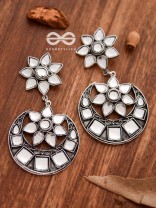 The Queen's Desire - Embellished Oxidised Danglers (Silver)