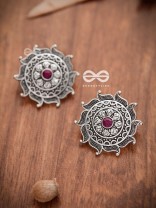 The Vintage Royal Artwork Studs (Ruby Red)- Embellished Oxidised Collection