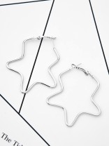 The Everyday Chic - Oversized Star Hoops - Silver
