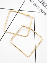 The Everyday Chic - Oversized Rectangle Hoops - Golden