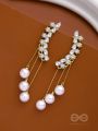 SPARKLE AND SHINE DARLIN’ - PEARLS EARCUFF EARRINGS