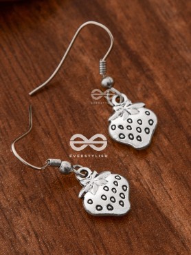 The Little Enticing Strawberries - Tiny Trinket Earrings