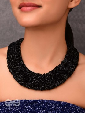 The Beauteous Braided Criss-Cross Beaded Necklace (Black)
