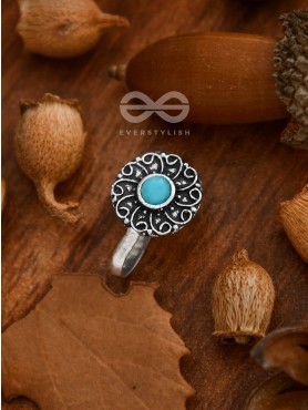 The Embellished Whirlwind - Oxidised Non-pierced Nosering (Sky blue)