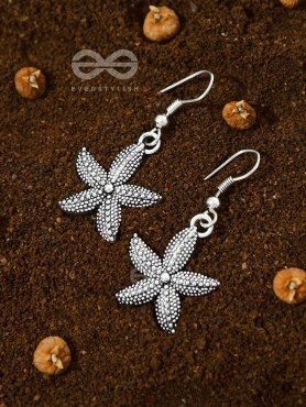 The Scintillating Starfish Oxidised Earrings