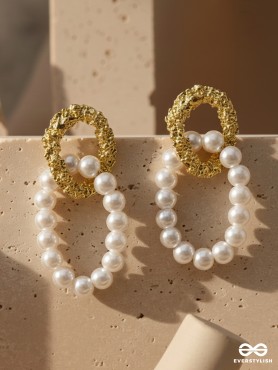Sun n Moon- Golden Pearl Earrings