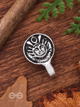 THE DIVINE GRACE - OXIDISED NON-PIERCED NOSERING