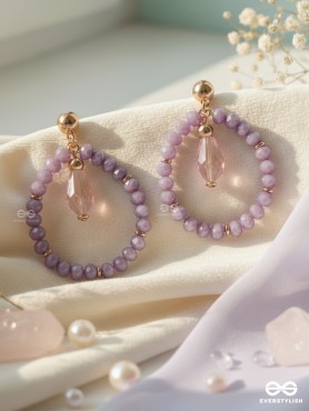 MAUVEING ON - GOLDEN BEADS EARRINGS
