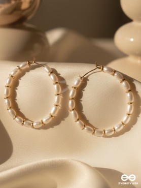 THE DREAMY DRIFT - LIGHTWEIGHT PEARL HOOP