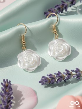 MINIATURE ROSE ROMANCE - GOLDEN EMBELLISHED EARRINGS