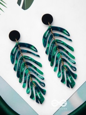 THE TROPICAL LEAFLETS - GREEN ACRYLIC EARRINGS