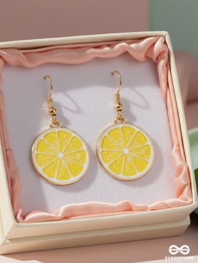 THE SOUR SPLASH - GOLDEN EMBELLISHED EARRINGS