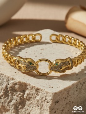 TWIN FLAME - 18K GOLD PLATED ANTI-TARNISH  TEXTURED BRACELET INLAID WITH CUBIC ZICRONIA STONES