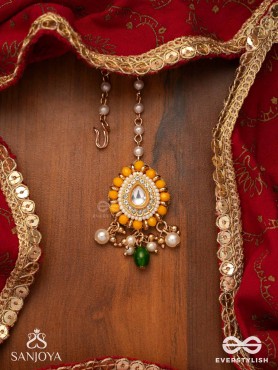 KANAKSHOBHA - GOLDEN GRACE- TRADITIONAL KUNDAN MAANGTIKA WITH BEADS AND PEARLS