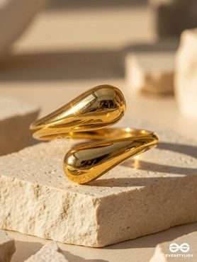 BOUND BEAUTY – CHUNKY GOLDEN KNOT RING