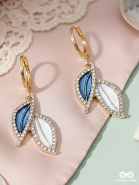 BLUE BREEZE – CHIC LEAF DANGLER