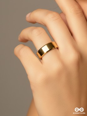 GLOWRIA – CLASSIC GOLD BAND RING