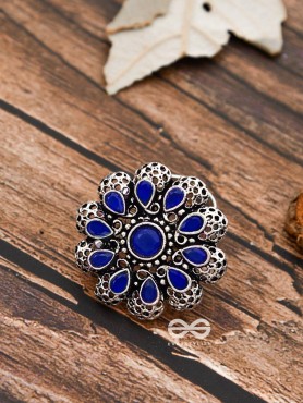 The Scarlett Ring (Adjustable) - Sapphire Blue - The Embellished Oxidised Collection