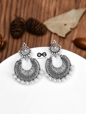 The Elegant Motif Pearls - Oxidised Boho Earrings
