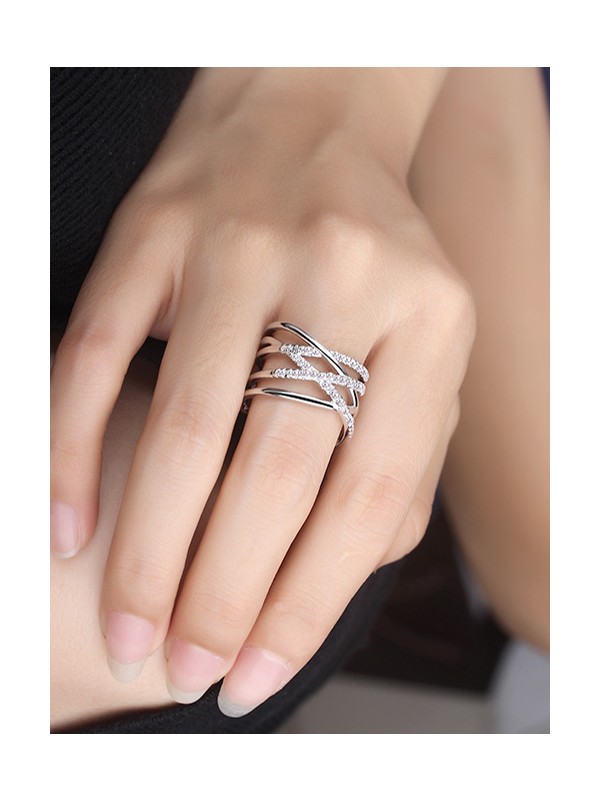 Ardent Crisscross Adjustable American Diamond Ring
