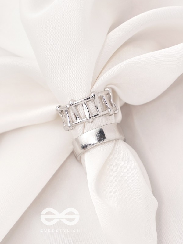 Twigs n Petal- Set of Two Silver Rings