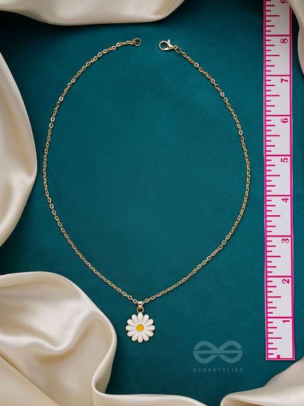 The White Dahlia- Golden Embellished Necklace With Anti-Tarnish Coating 
