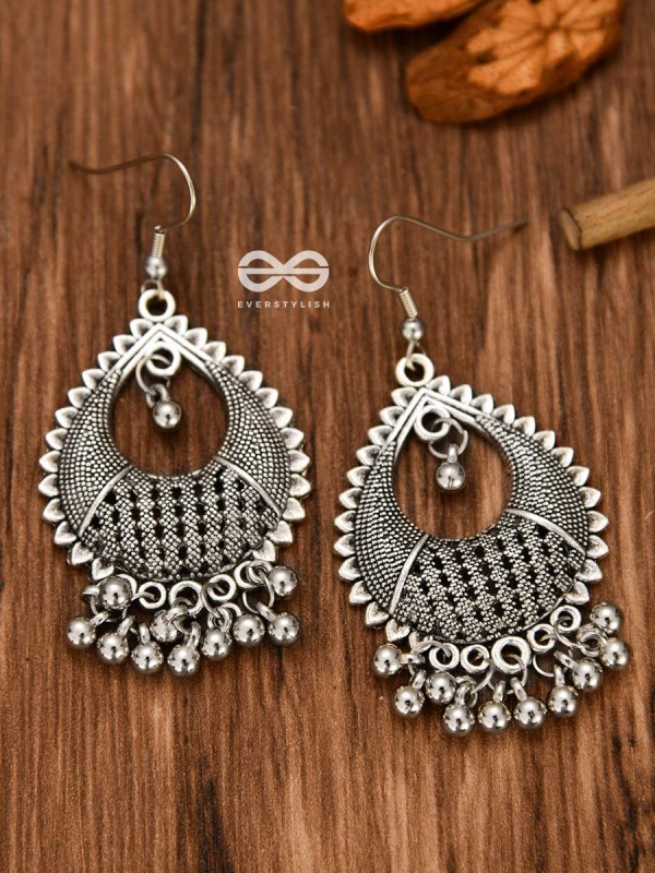 The Intricate Mesh Droplets (Silver) - Oxidised Boho Earrings