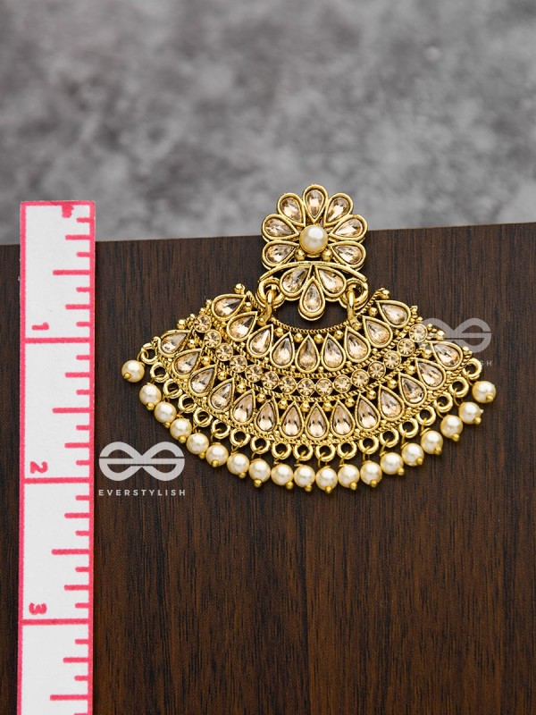 The Royal Shimmer - Golden Statement Earrings