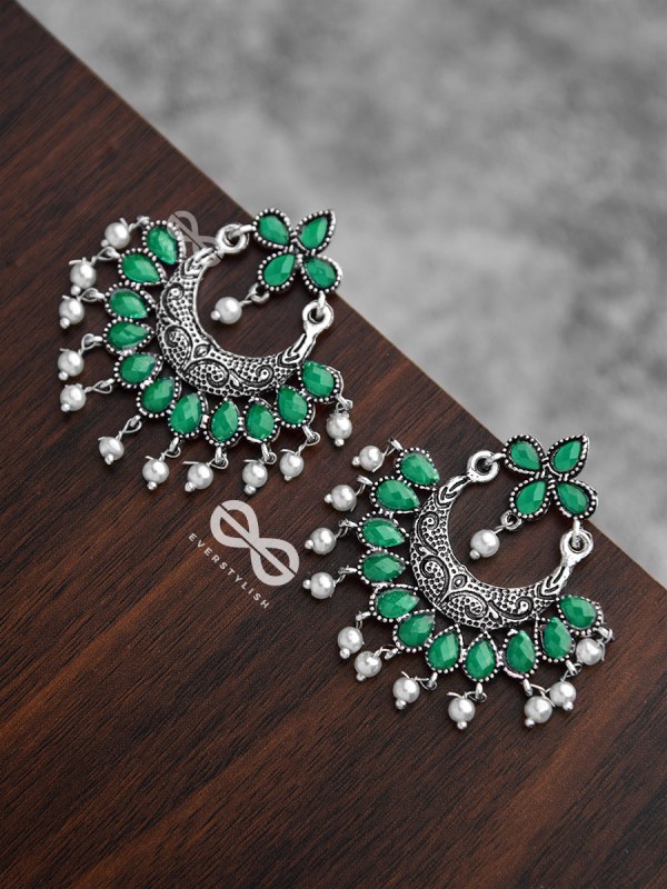 The Elegance of Royalty(Emerald Green)- Embellished Oxidised Earrings