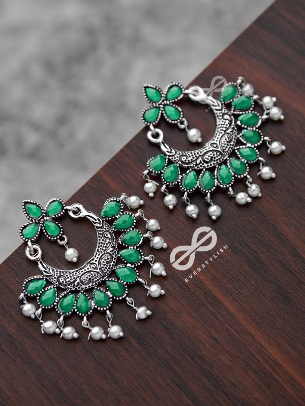 The Elegance of Royalty(Emerald Green)- Embellished Oxidised Earrings