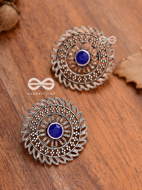 The Elegant Mesh Studs (Sapphire Blue) - The Embellished Oxidised Collection