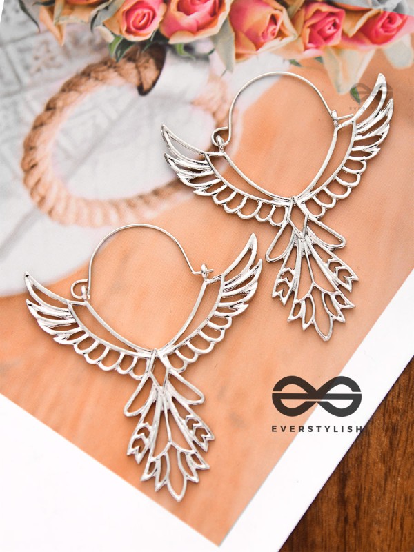 The Angel of Strength - Gorgeous Statement Earrings (Silver)