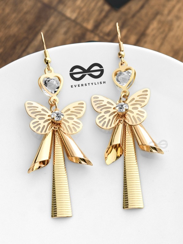 A Gorgeous Delight - The Golden Charm Collection