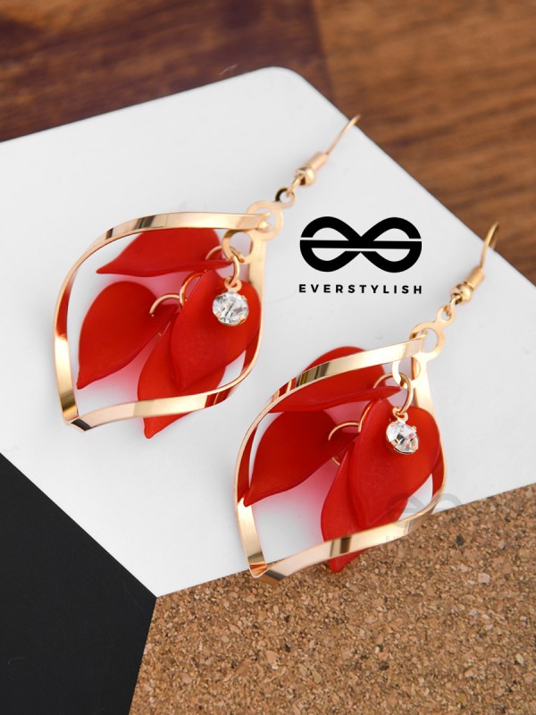 A Twisty Tale - Golden Casual Danglers (Rose Red)