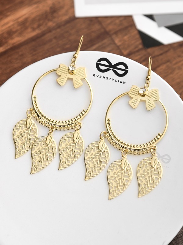 The Playful Charm - Golden Light-weight Earrings