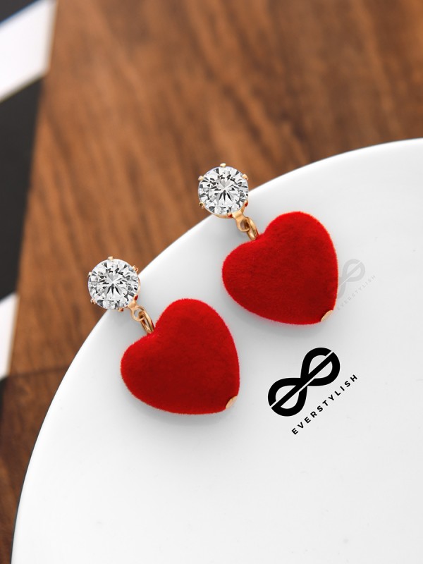 A Valentine's Tale - Beautiful Heart Earrings