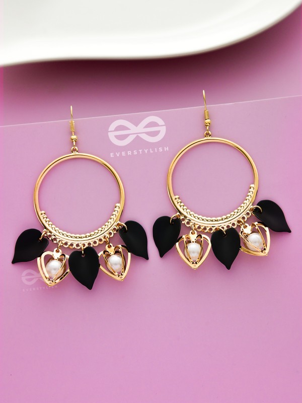 The bonafide elegance - leaf and pearl detailed danglers