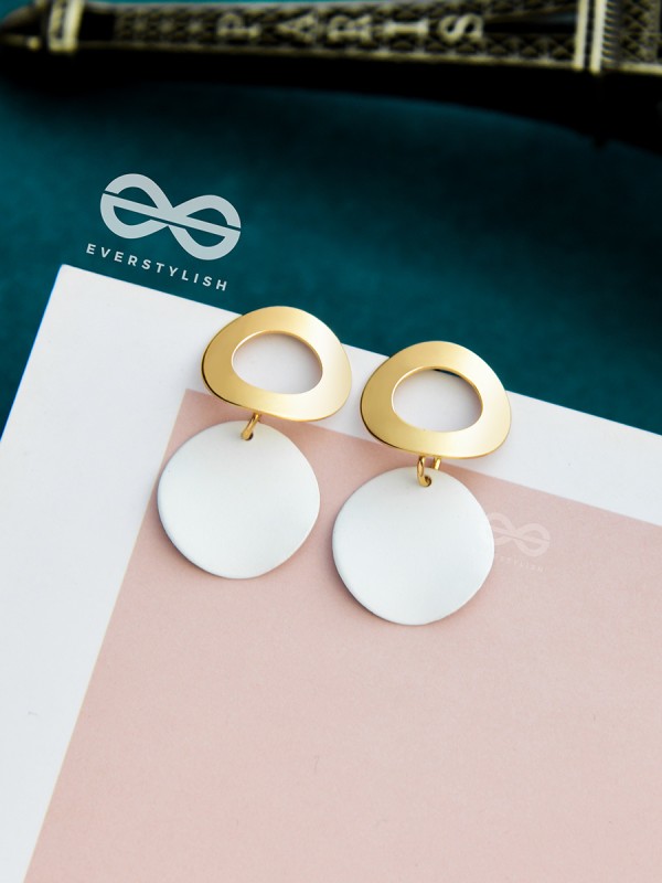 The Geometric Glam Earrings - Golden White