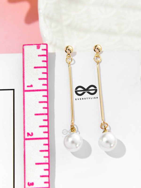 The Chic Dangling Pearls - Casual Golden Earrings