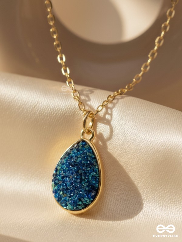 The Enticing Droplet - Embellished Golden Neckpiece